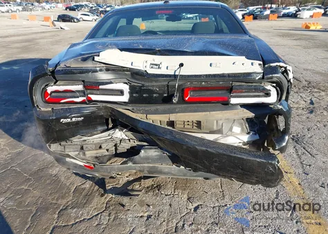 2020 Dodge Challenger Sxt z USA, uszkodzony, nr VIN 2C3CDZAG4LH243381